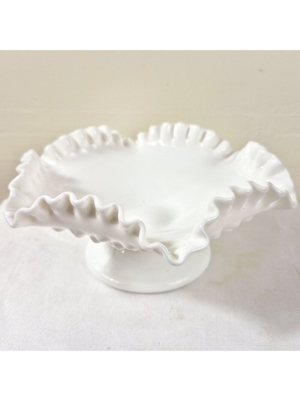 Vintage Fenton White Milk Glass Hobnail Footed Ruffled Bowl Compote 7"